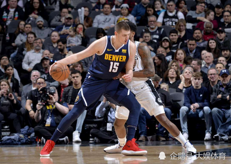 年终总决赛翻盘联合杯，穆雷带队取胜