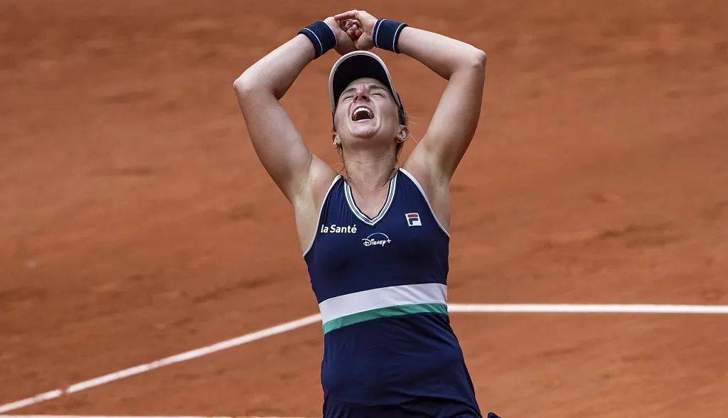 开云体育官网-温网鏖战法网，蒂姆刷新纪录